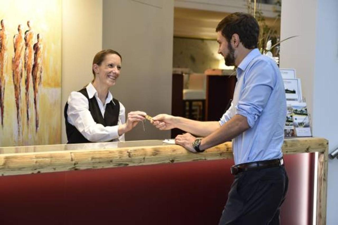 Atrium Hotel Amadeus Osterfeld Extérieur photo